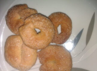 Ciambelline al vino senza latte ne derivati Ciambelline al vino senza latte ne derivati