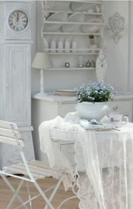 Shabby chic bianco