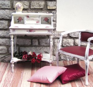 Shabby chic bianco e colore