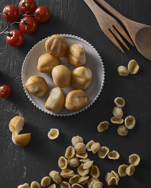 Scamorza caseificio pugliese e orecchiette pugliesi