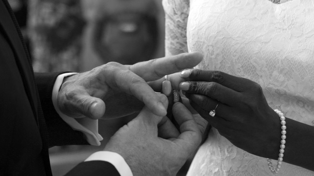 Fotografo matrimonio Roma, il sogno si avvera: digitale e album