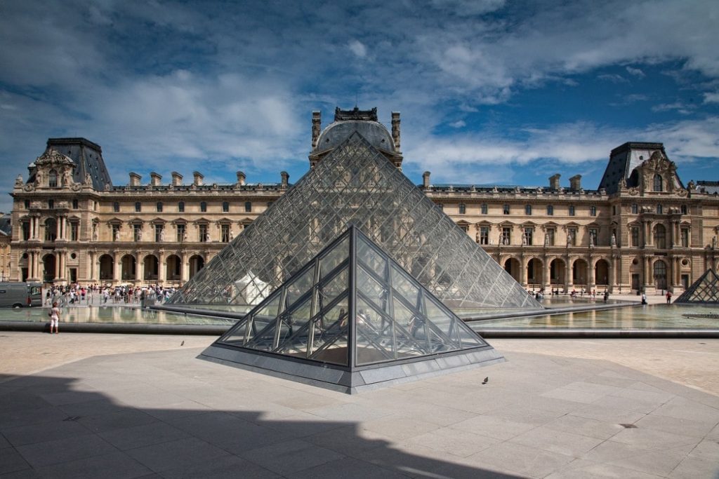 Louvre e Piramide