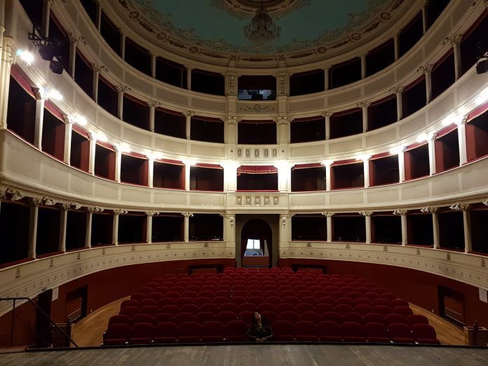 Teatro Signorelli Cortona interno