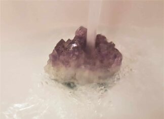 Cristalli pulizia e ricarica come fare Cristalli pulizia e ricarica come fare