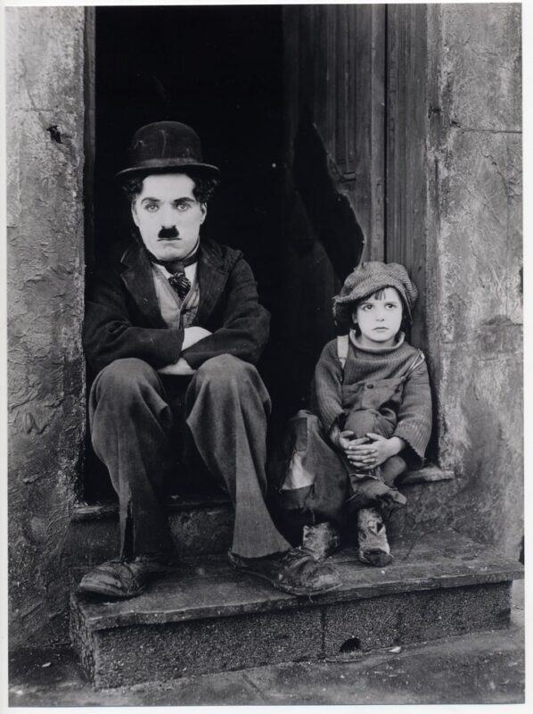 Charlot - Charlie Chaplin in Il Monello