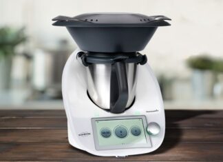 Bimby: idee semplici e rapide di dolci da fare in casa Bimby: idee semplici e rapide di dolci da fare in casa