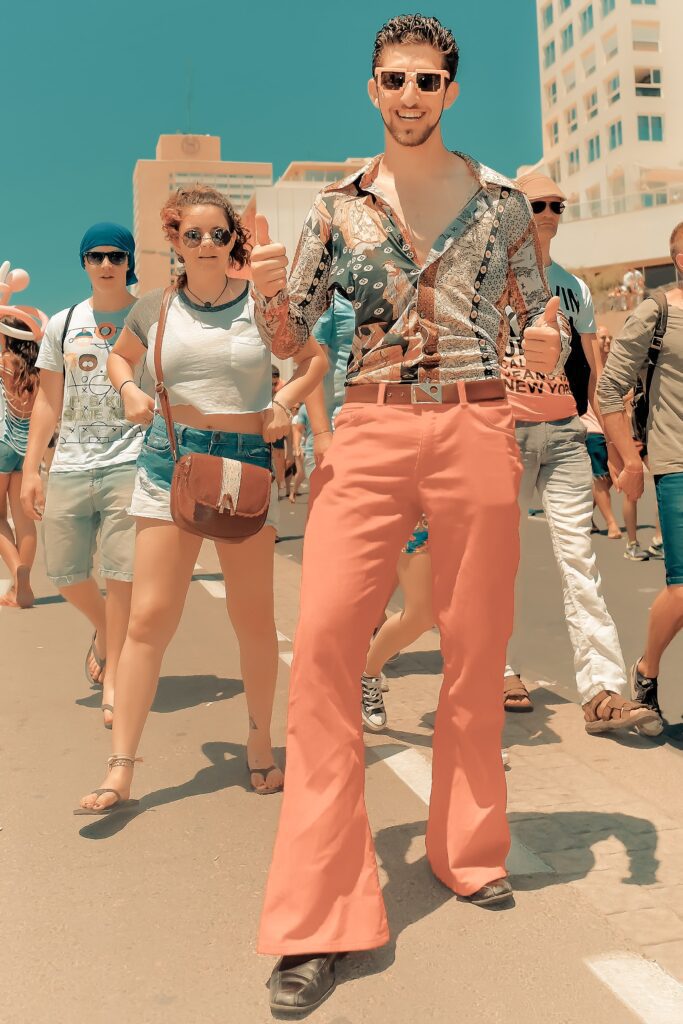 Stile moda pantaloni a zampa stile anni 70