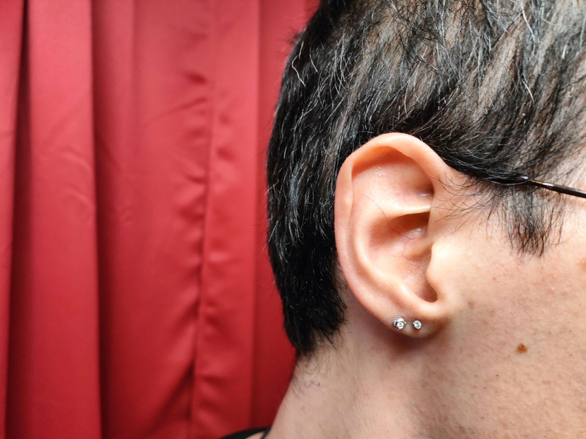 Piercing e orecchino uomo dove farli, punti tradizionali e come