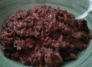 Risotto rosso integrale con radicchio