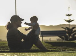 Sognare di adottare un bambino significato, simboli e numeri
