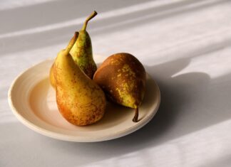 Tutti i benefici delle pere frutta di stagione Pera