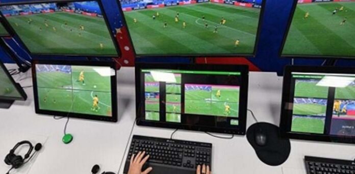 sala VAR - Come diventare giornalista e telecronista sportivo