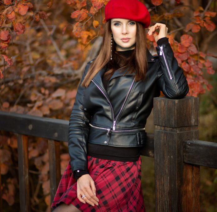 Indossare il Tartan con Stile: Guida Outfit Natalizi Gonna e Pantaloni a Quadri