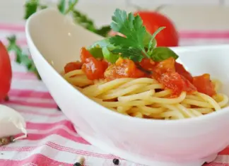 CUCINARE FACILE ricette: 10 ricette semplici e consigli per i principianti CUCINARE FACILE ricette: 10 ricette semplici e consigli per i principianti