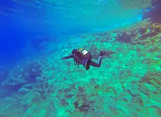 5 Sport acquatici per allenarsi e divertirsi 5 Sport acquatici per allenarsi e divertirsi