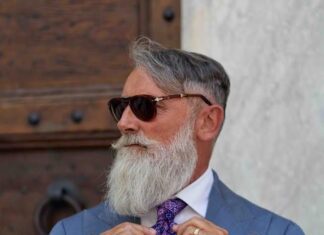 Cravatta come sceglierla, abbinarla e indossarla Cravatta come sceglierla, abbinarla e indossarla