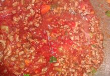 Come si prepara il ragù di carne Sugo al ragù di carne
