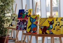 Organizzare una mostra o vendita espositiva di prodotti artigianali artistici (reborn e non solo) Mostra d'arte