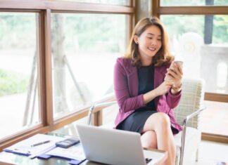 Dal live shopping all’intrattenimento online, cosa amano fare gli italiani online Dal live shopping all'intrattenimento online, cosa amano fare gli italiani online