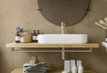 Pro e Contro dei Sanitari Sospesi Pro e contro dei sanitari sospesi