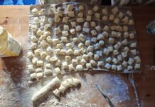 Gnocchi di patate fatti in casa: casarecci con gusto Gnocchi di patate fatti in casa: casarecci con gusto