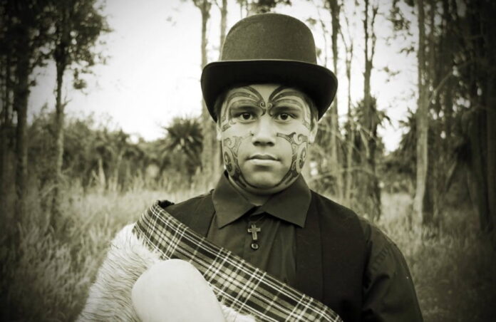 tatuaggio Maori viso