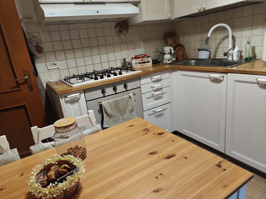 Arredamento Cucina Shabby Chic: 5 idee e consigli per un look romantico