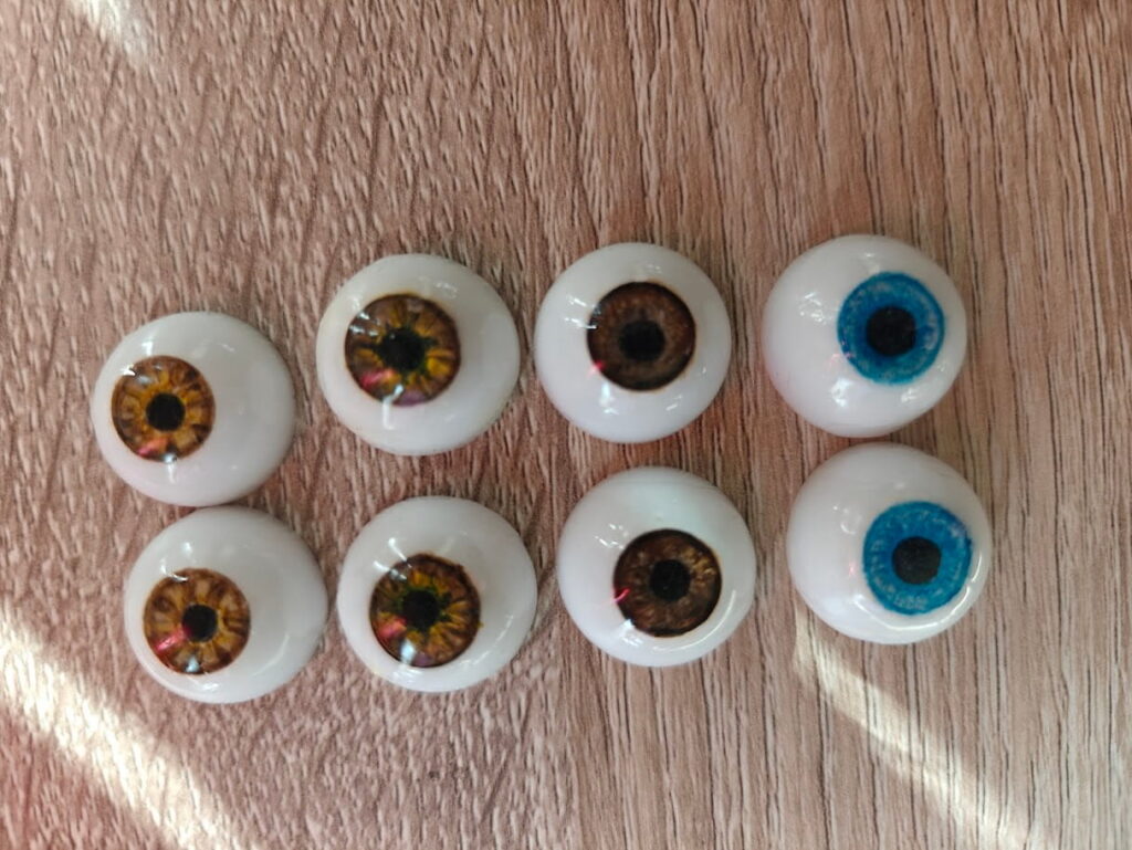 Occhi reborn artigianali in resina