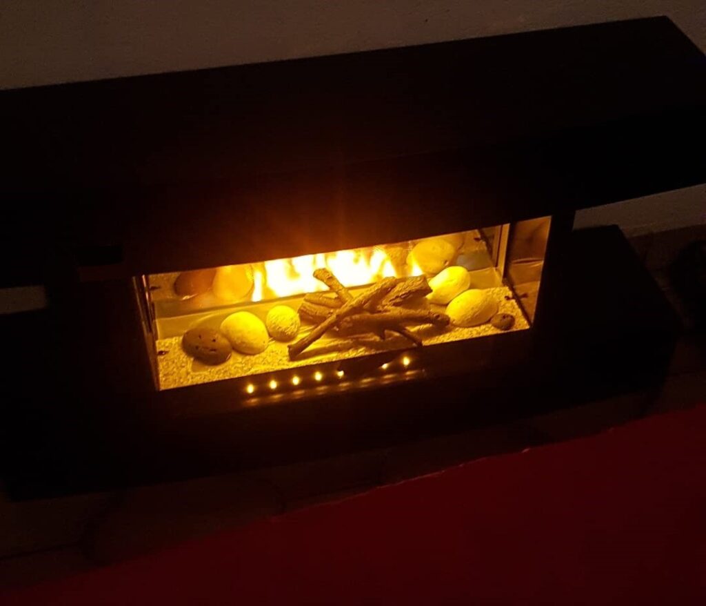 Caminetto elettrico suggestivo a LED